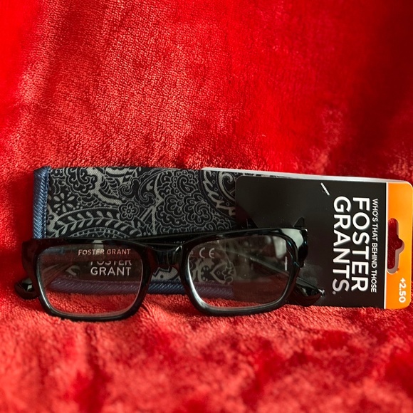 Foster Grant NWT Readers +2.5 - Picture 1 of 8